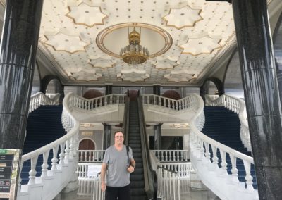 Exploring inside Jame' Asr Hassanil Bolkiah Mosque